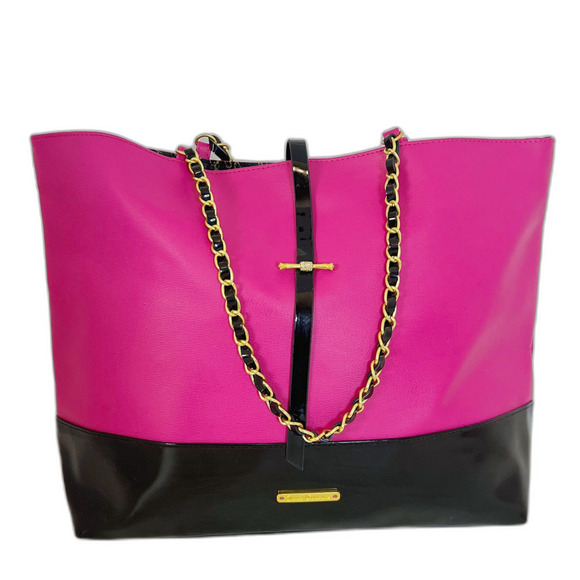 Juicy Couture Handbags - y2k Vintage Juicy Couture Hot Pink Black Patent Leather Tote Bag Purse